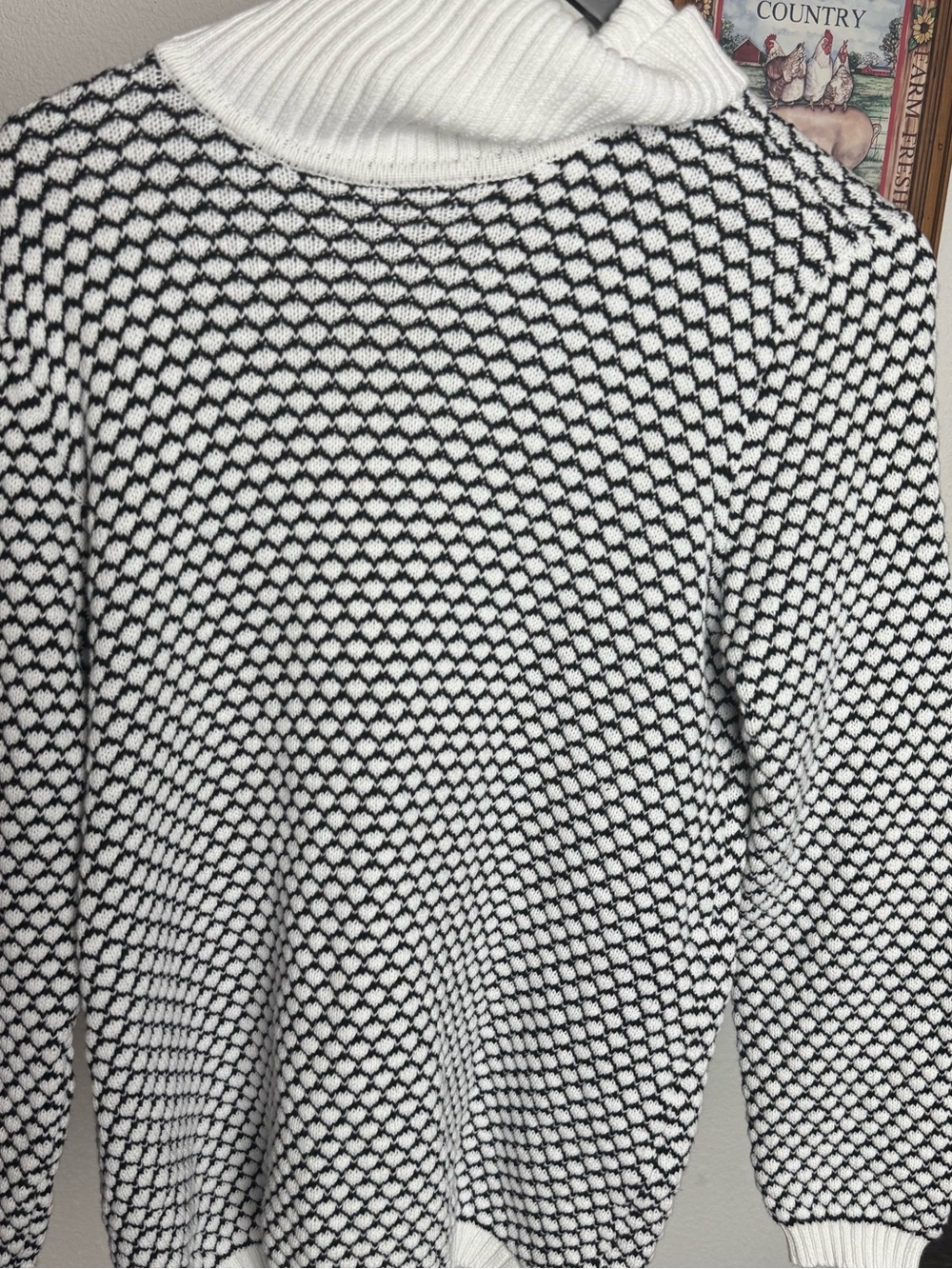 Karen Scott Black and White Cowl Neck Sweater size medium